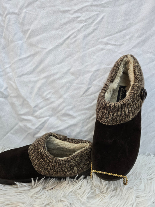 Clarks soft slipper image 1