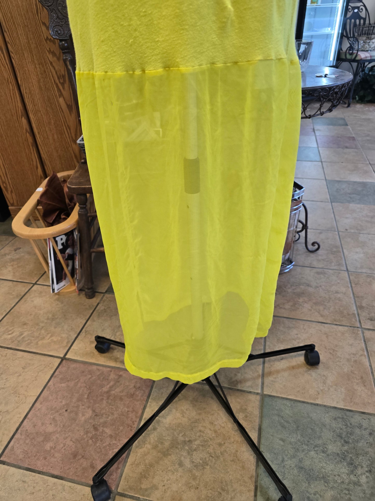 Yellow sun dress size Medium image 5