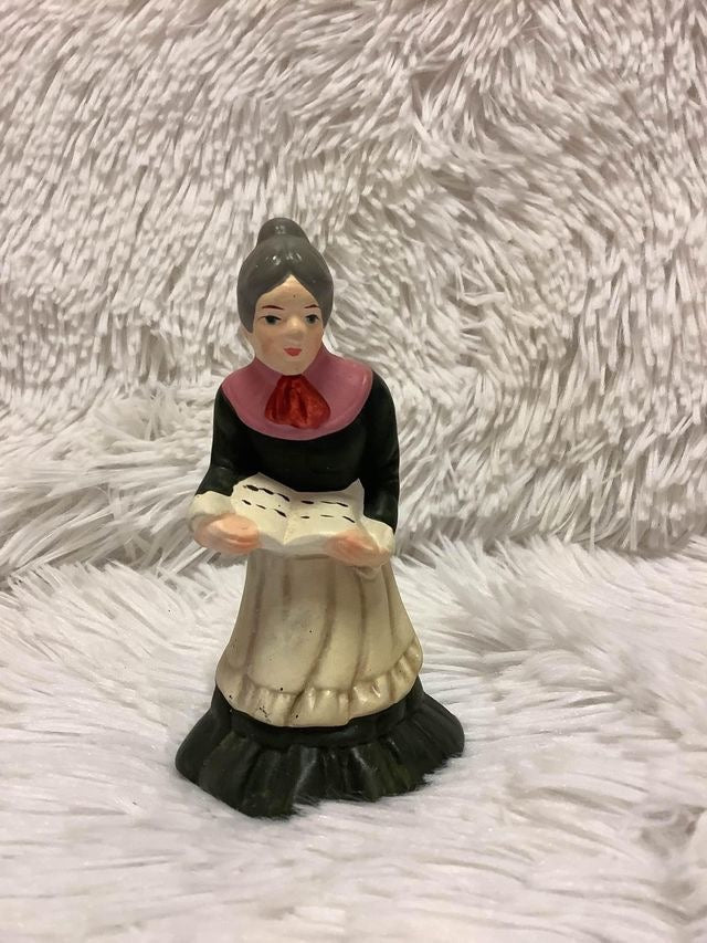 Librarian Statue image 4