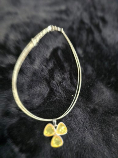Necklace image 2