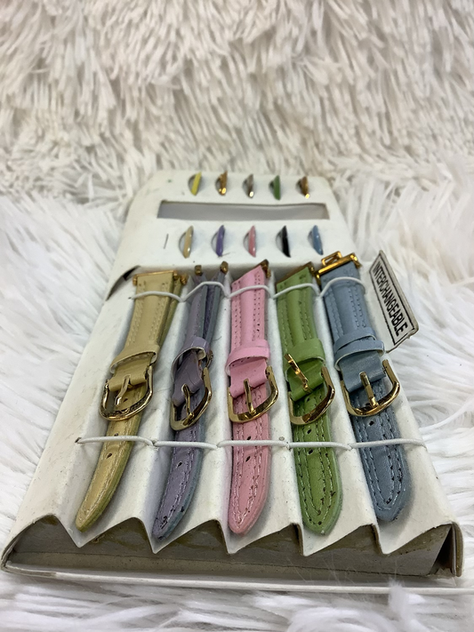 Watch set bands and rim covers image 1