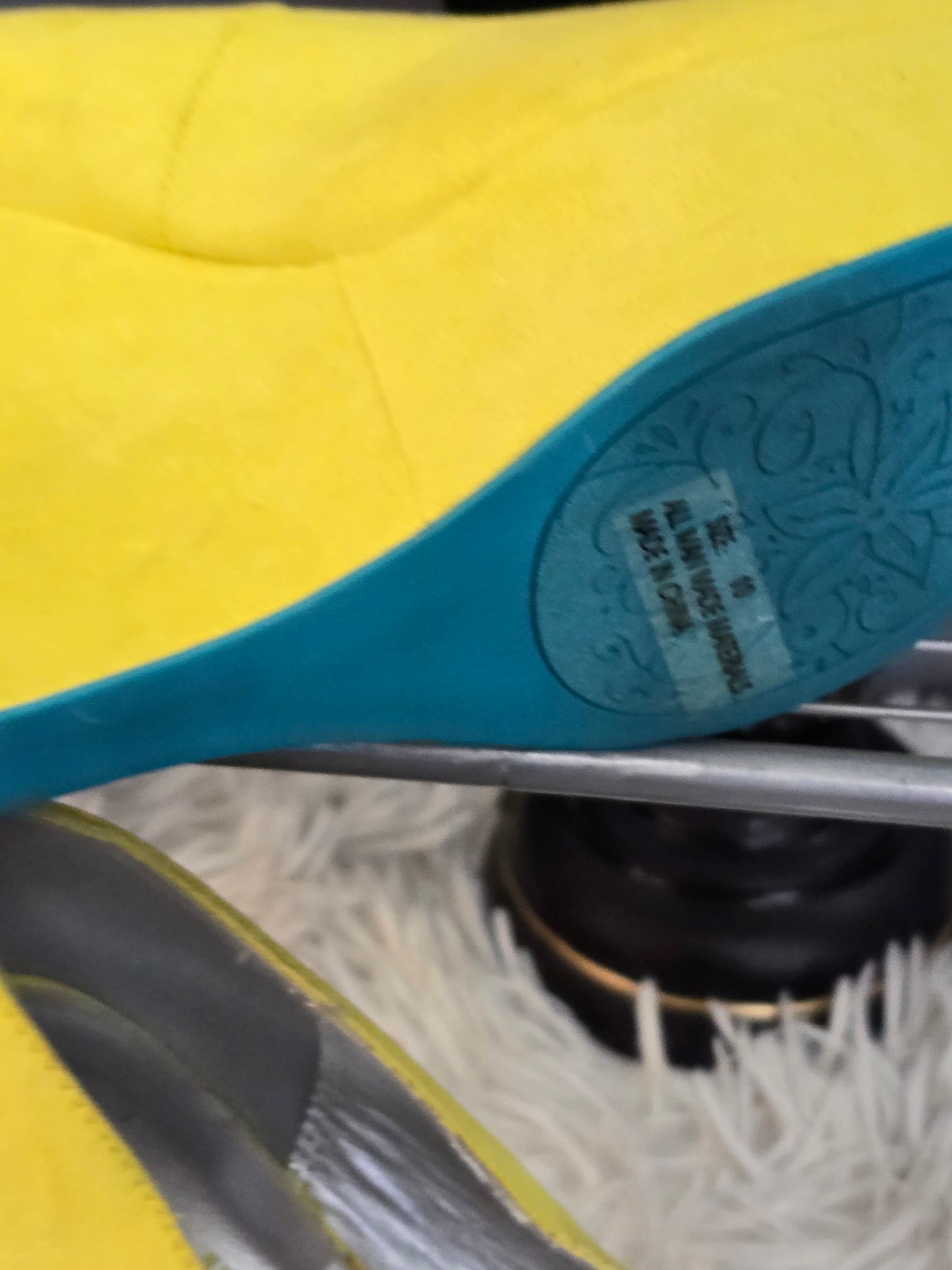 Yellow shoe size 10 image 6