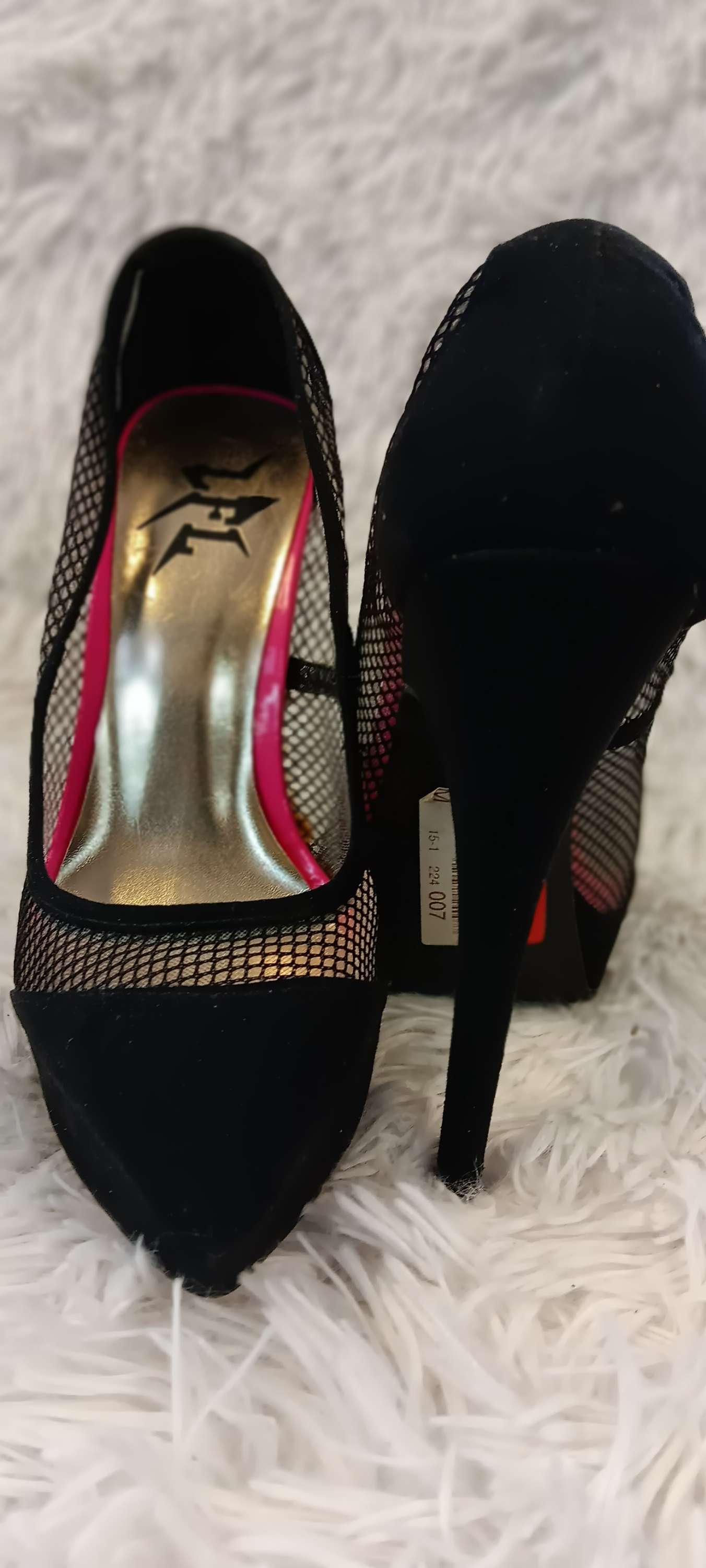 LFL Temper Black stilettos (size 7) image 3