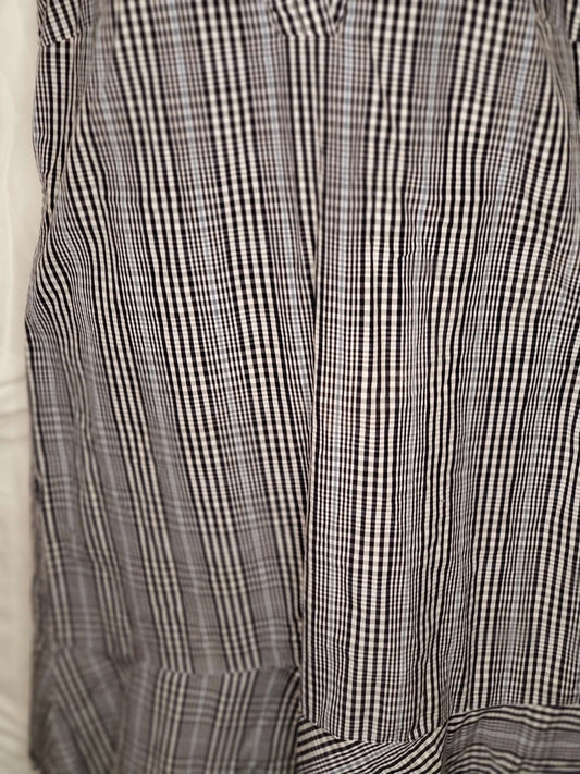 J Crew black and white v cut above knee dress size 8 image 1