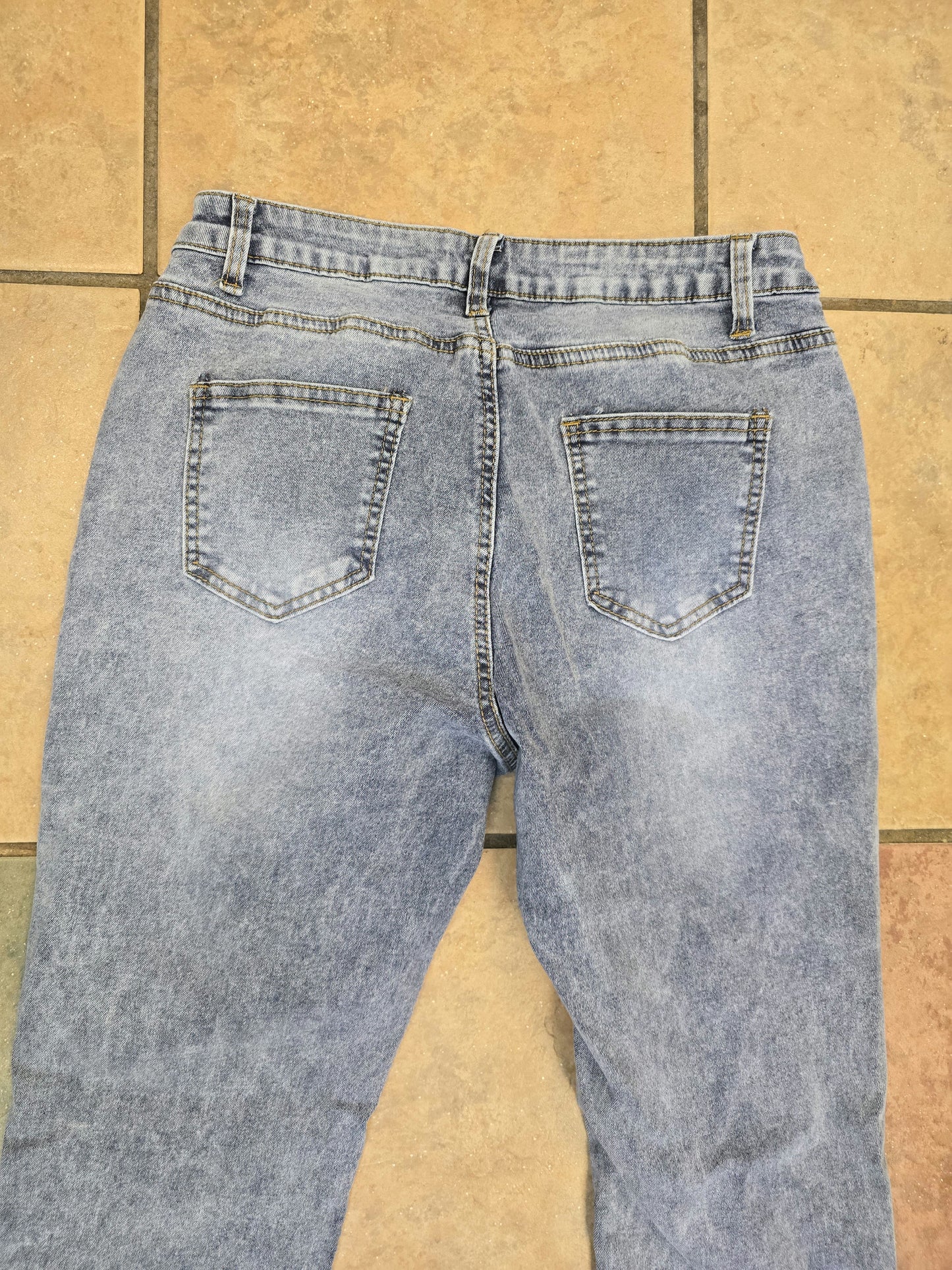 Shein girl jeans size L image 6