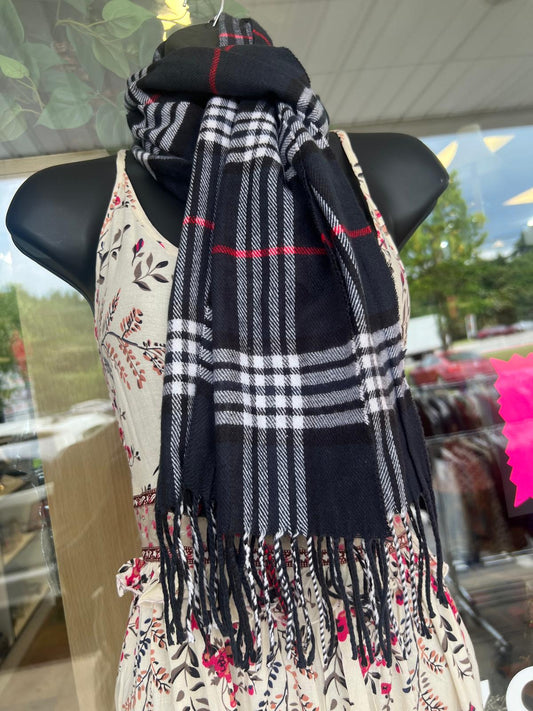 Statement scarf image 1