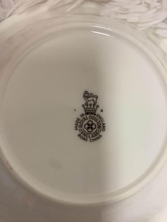 Royal doulton england Bowls image 4