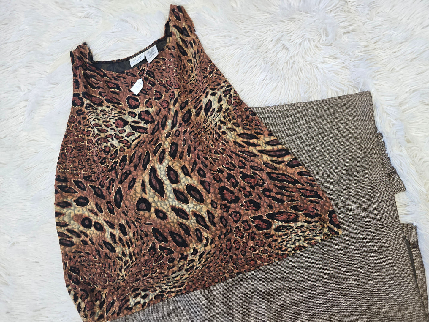 Leopard print blouse XL image 3