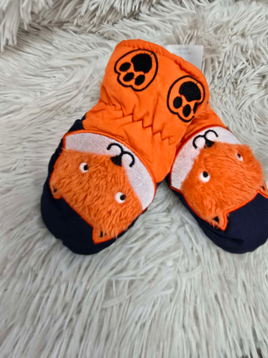 Kids mitten image 1