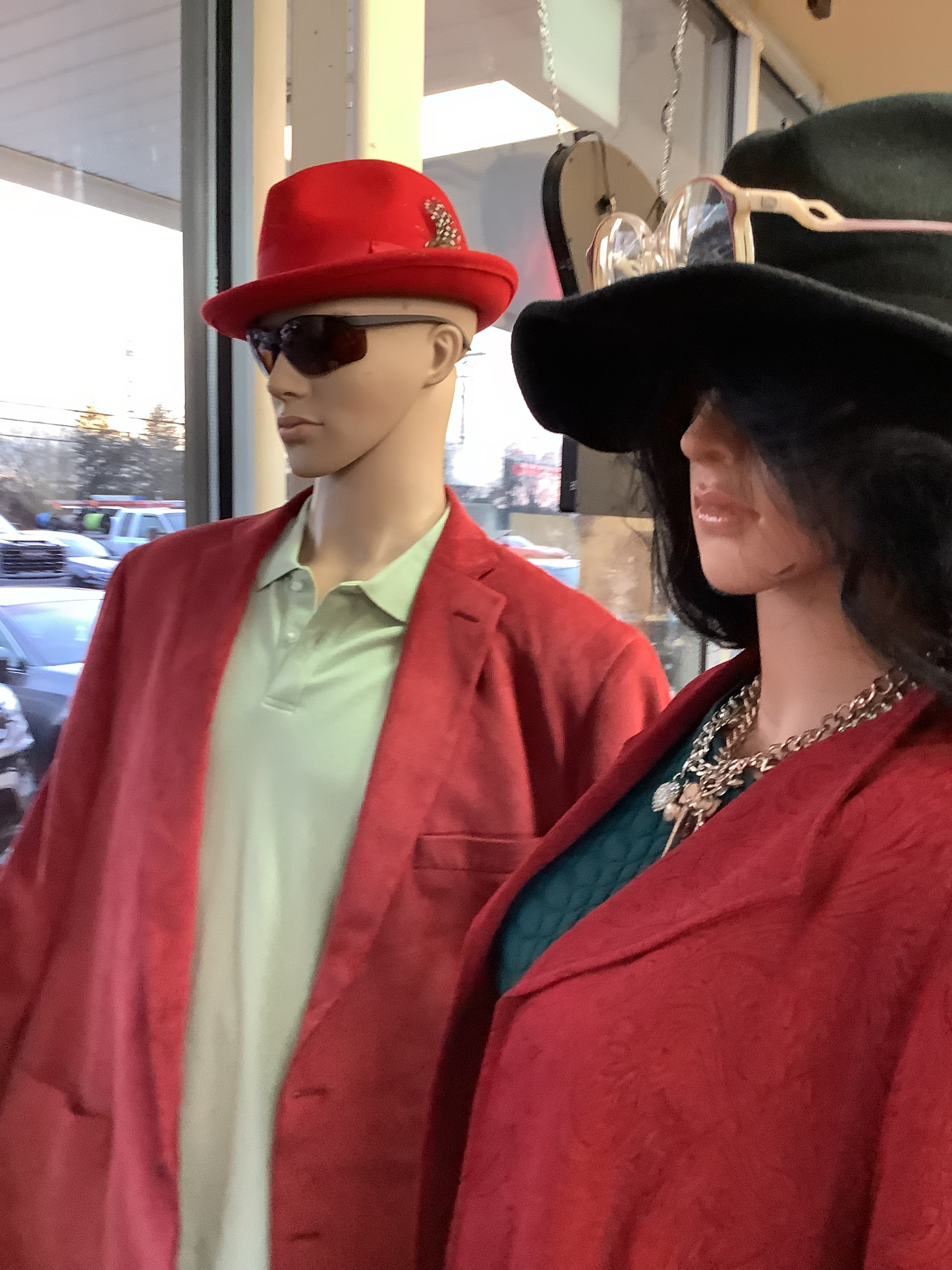 Red Bruno Capelo hat image 4