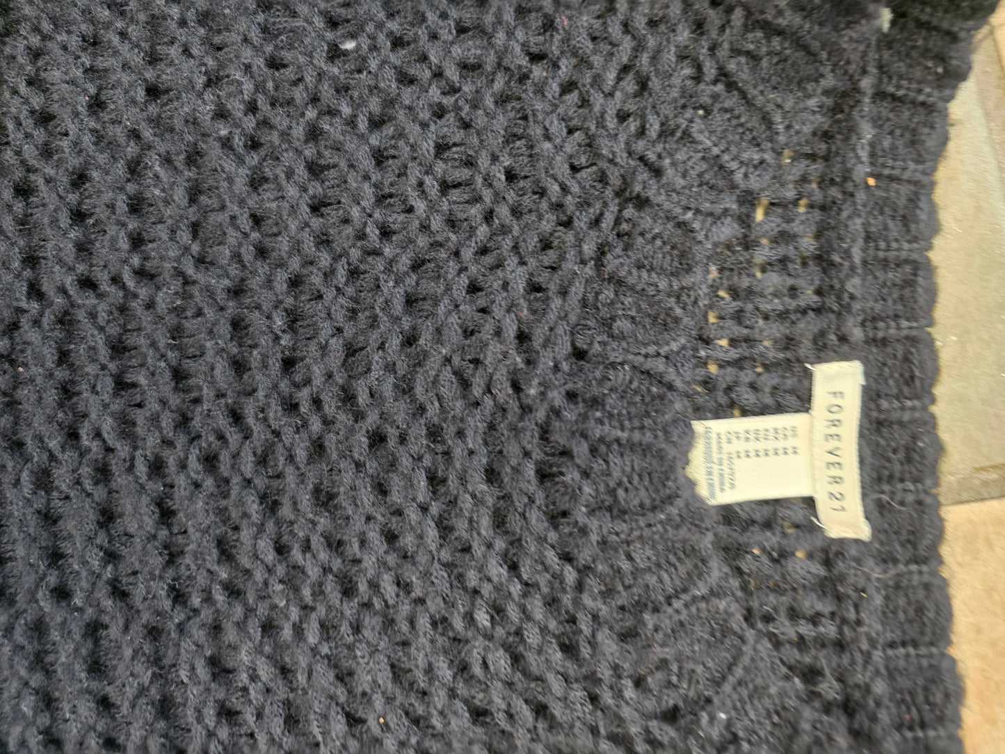 Knitted sweater size 14 image 3