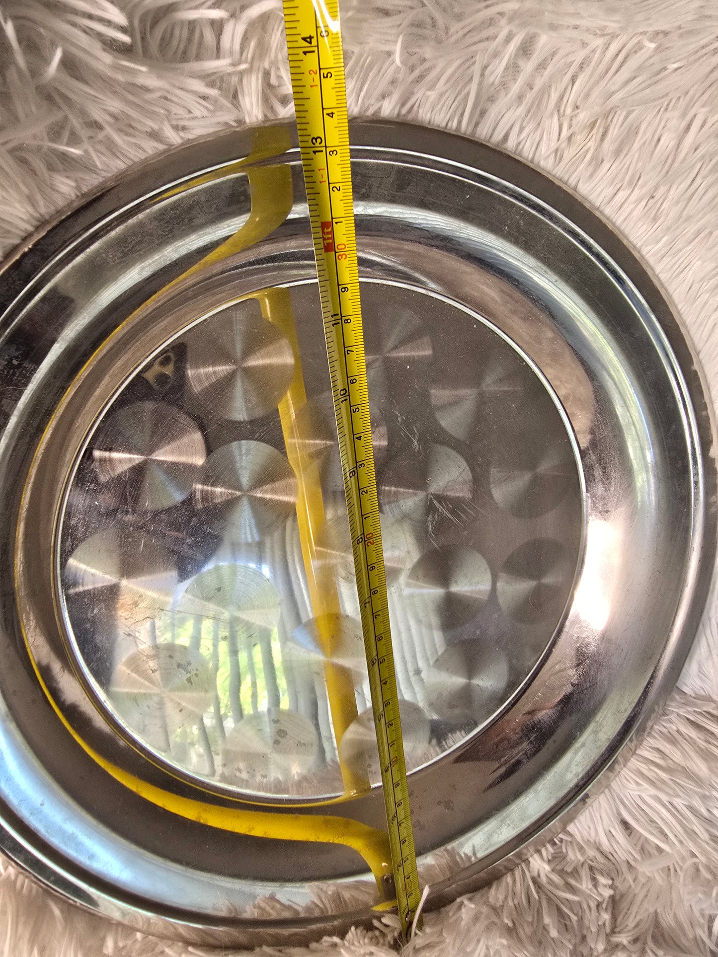 Tablecraft 14" Round Stainless Steel Tray