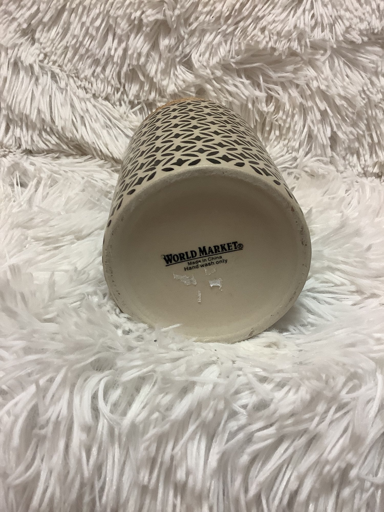 World market container with lid image 2