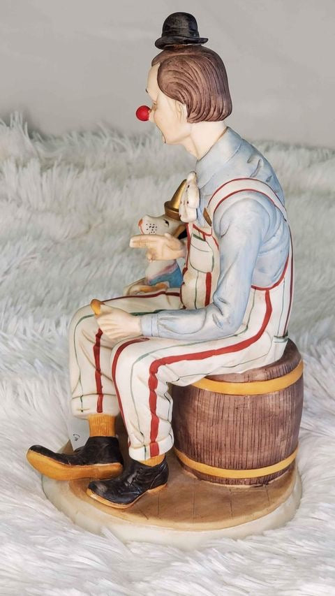 Capodimonte Italian Porcelain Clown and Circus Dog 10" image 3