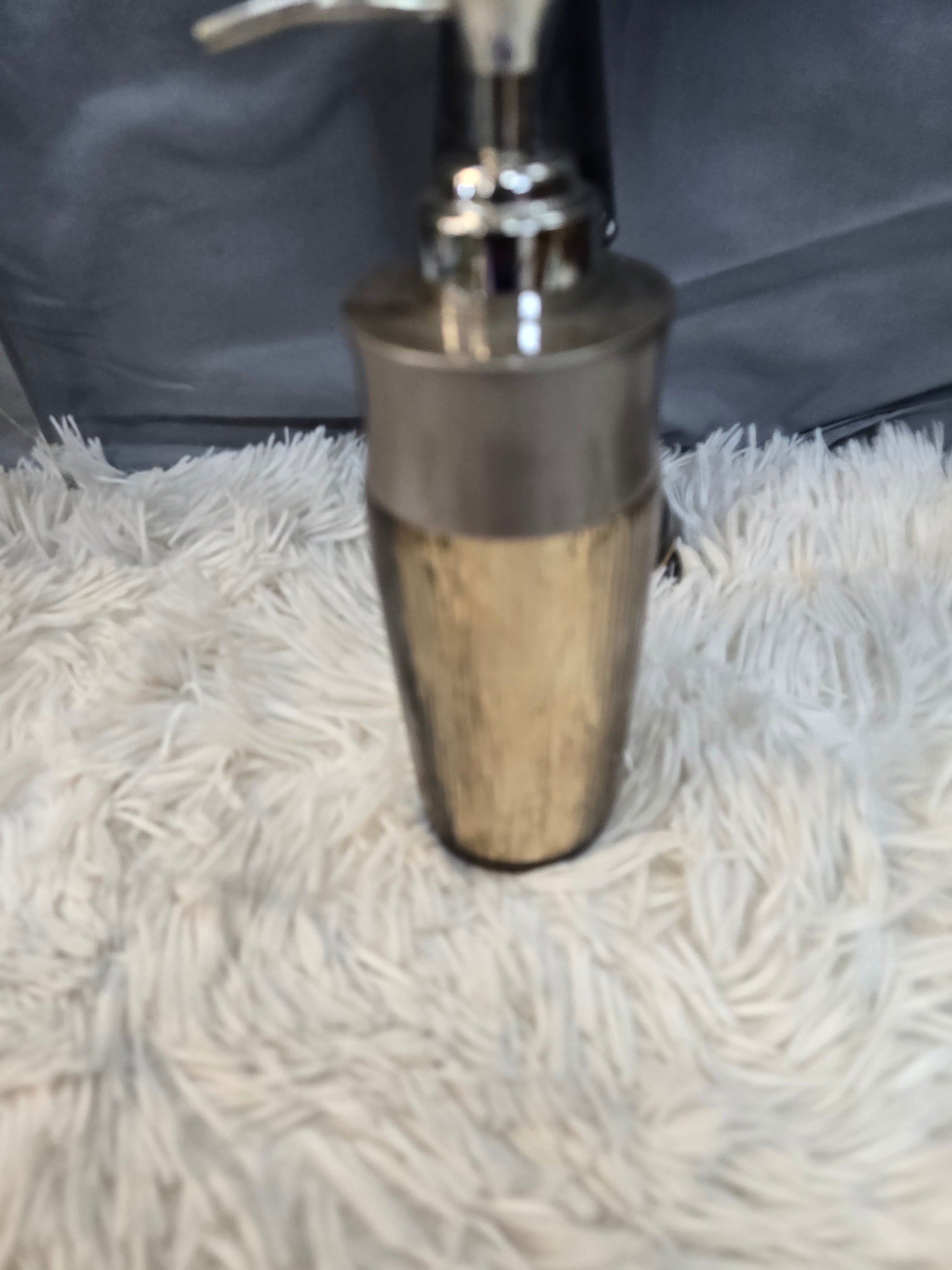 Soap dispenser  image 1