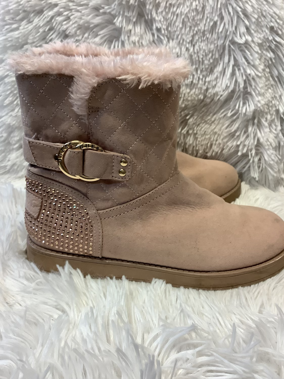 Pink fluffy guess boots size 7 image 5