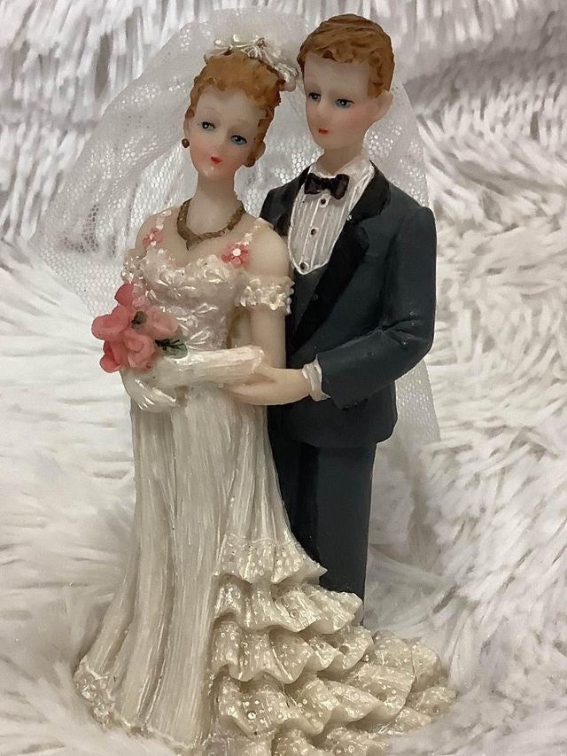 Wedding cake topper image 2
