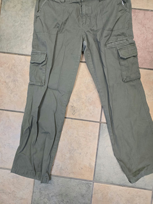 Dickies army green multi pocket pants 14R image 0