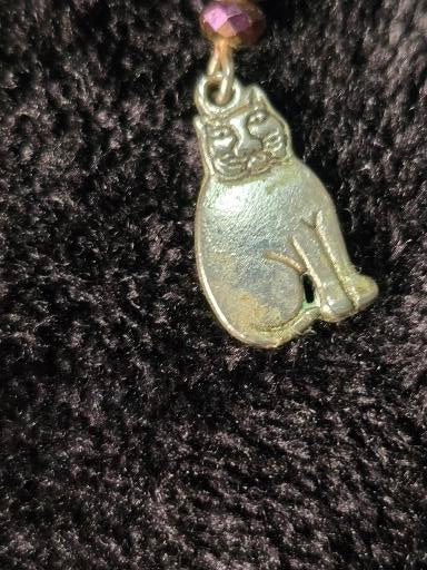 Cat earring image 2