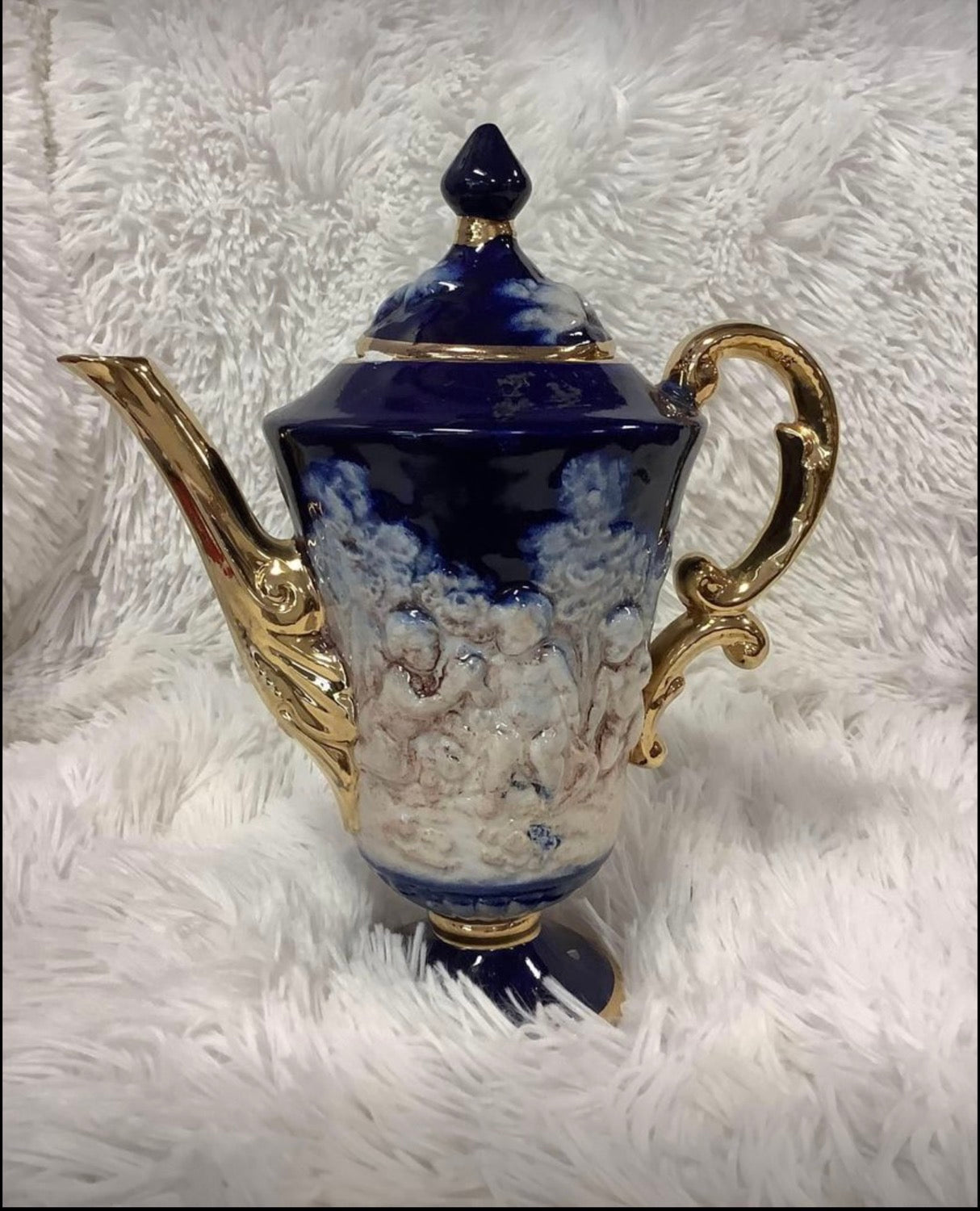 Vintage tea pot image 5