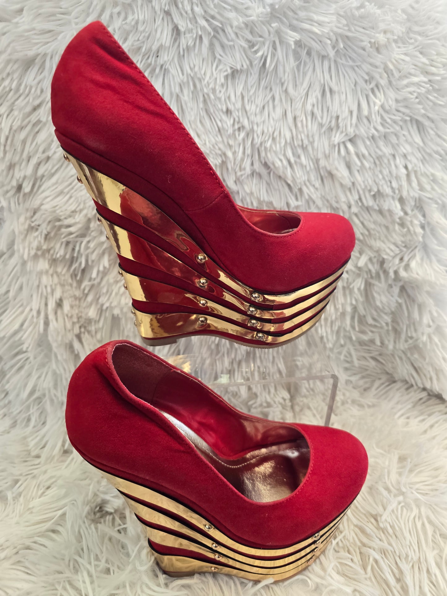 Red and gold fashion shoe 6 image 0