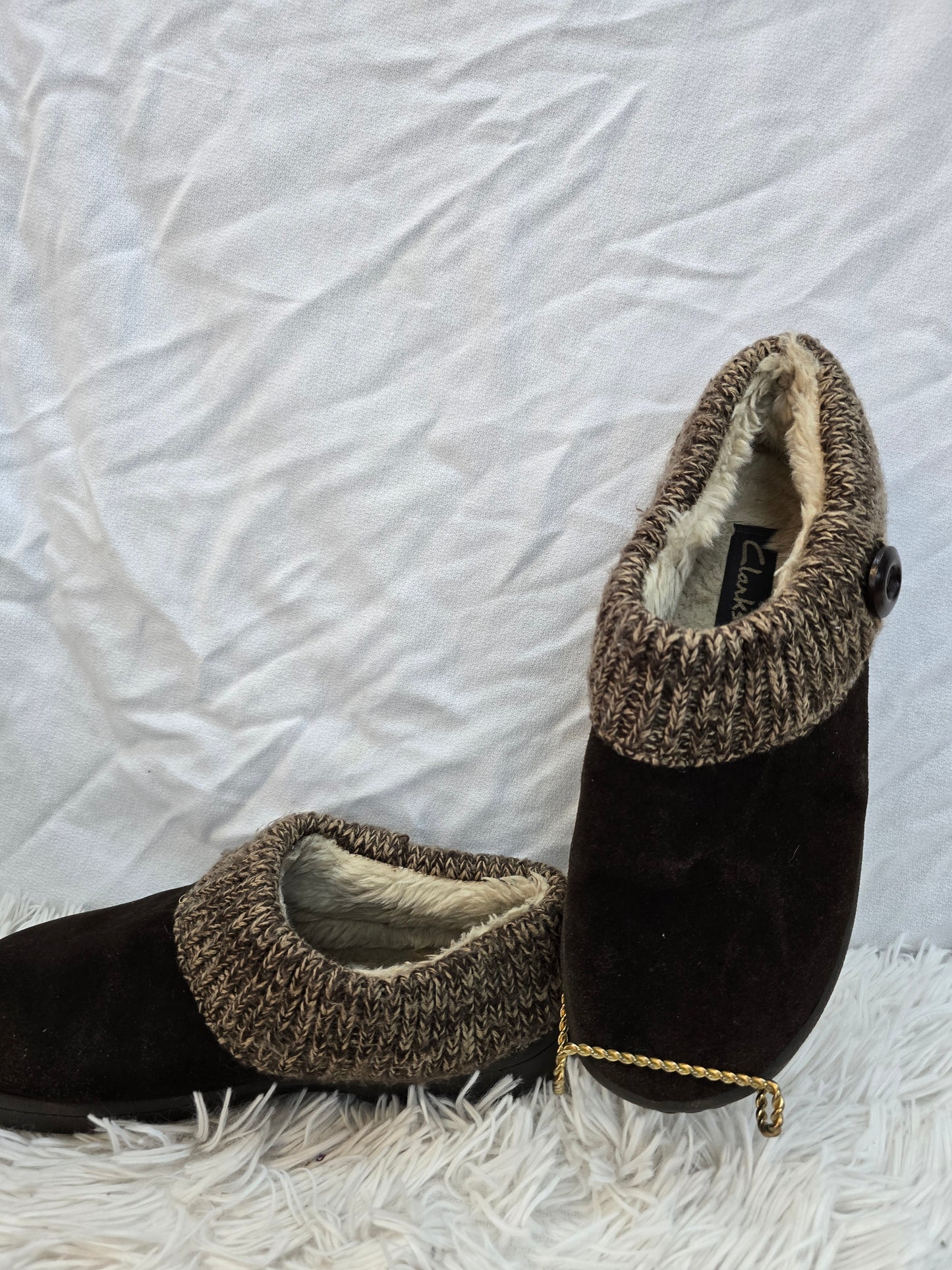 Clarks soft slipper  image 1
