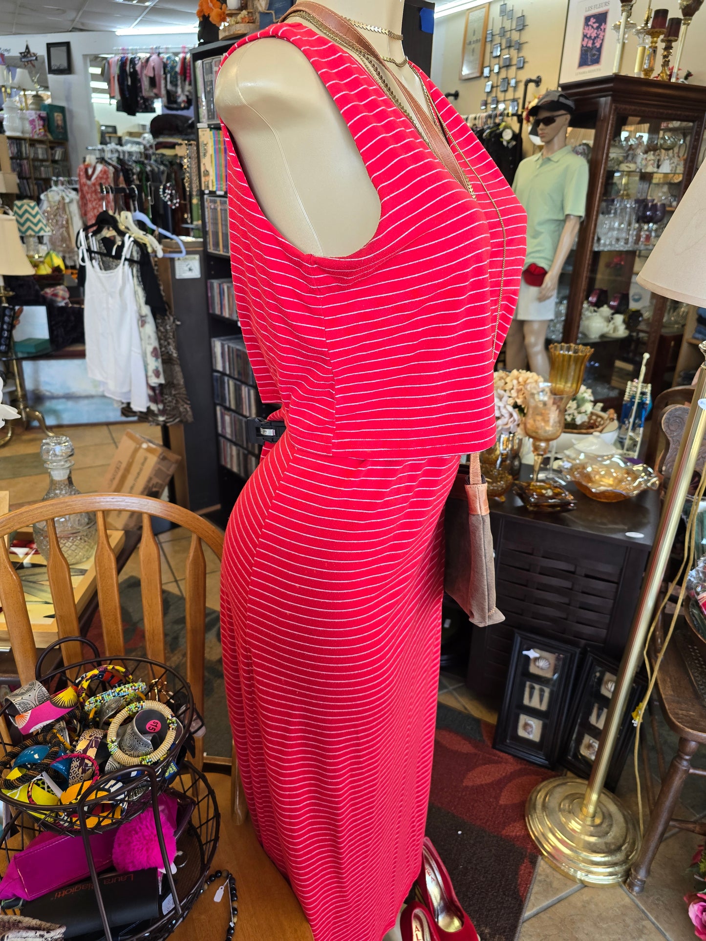 Red dress image 6