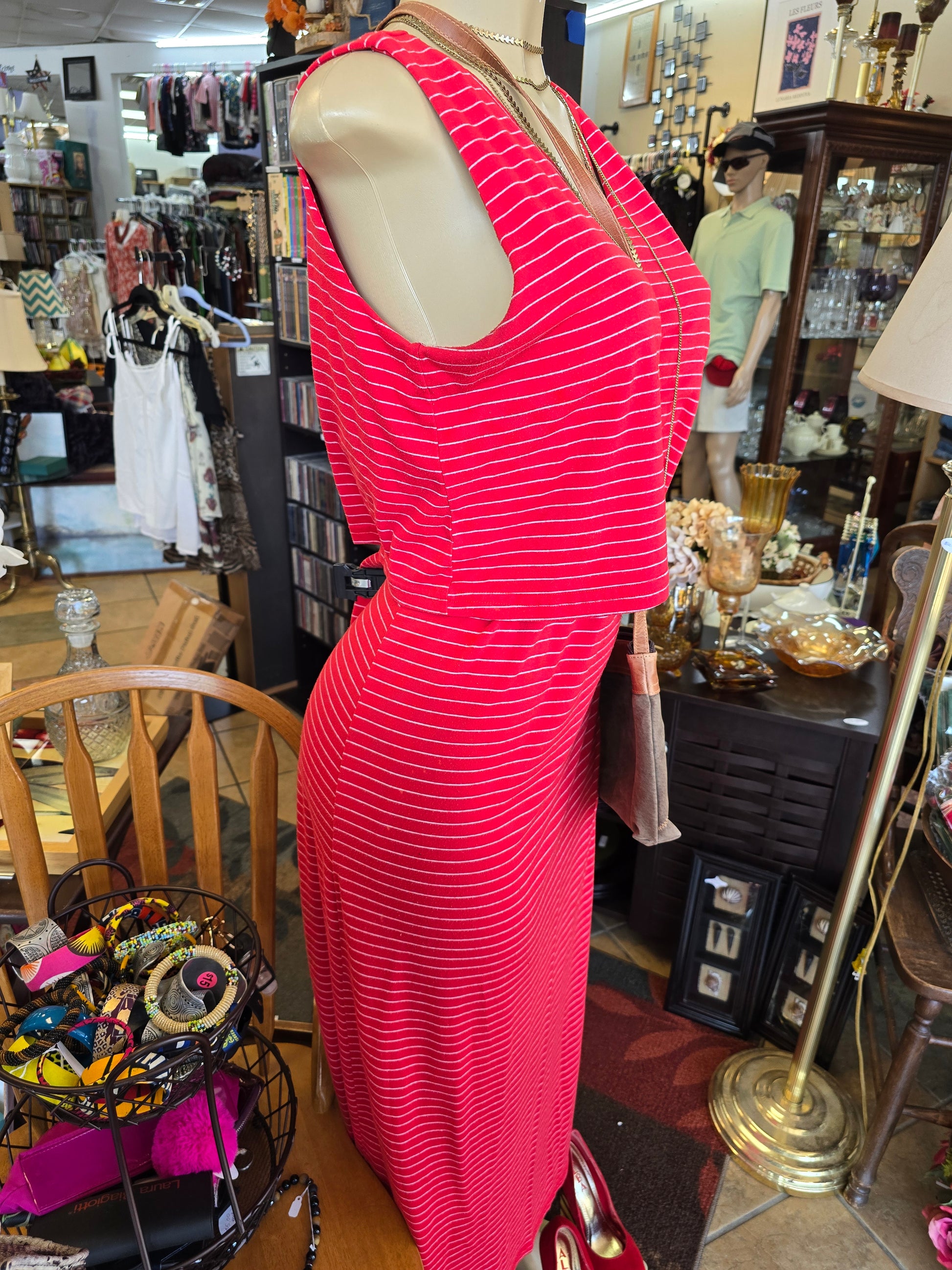 Red dress image 6