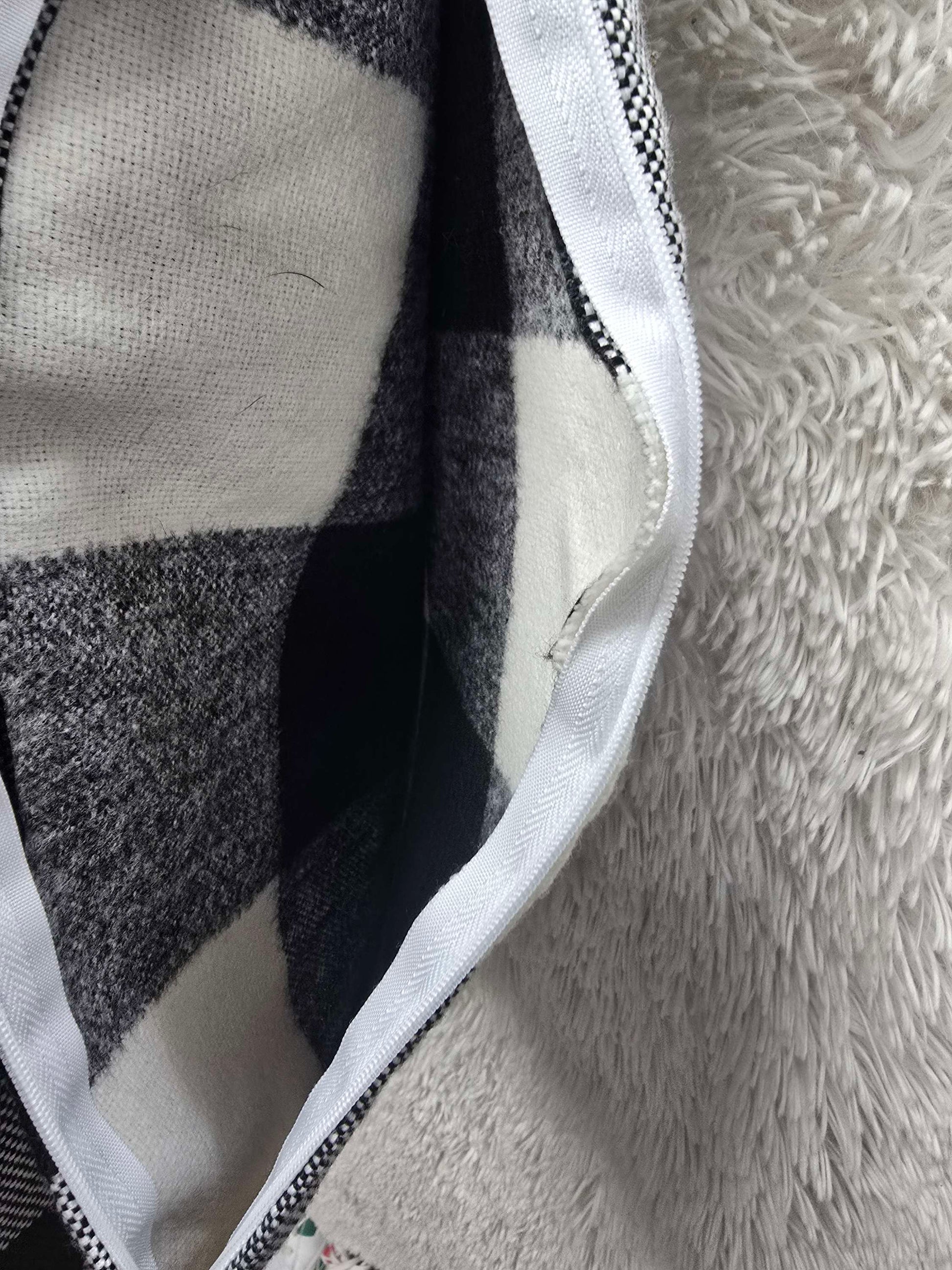 Pair plaid black and gray pillows image 3