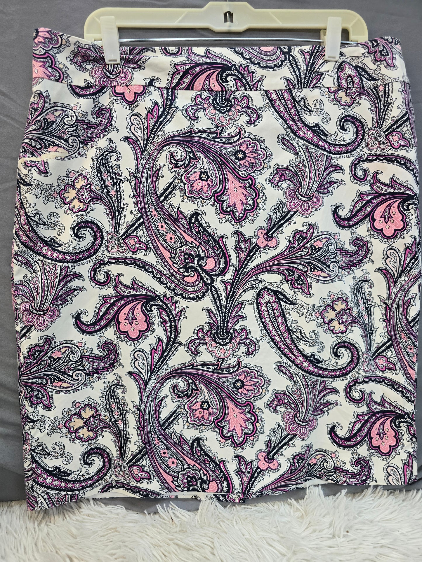 Ann Taylor floral skirt size 16 image 0