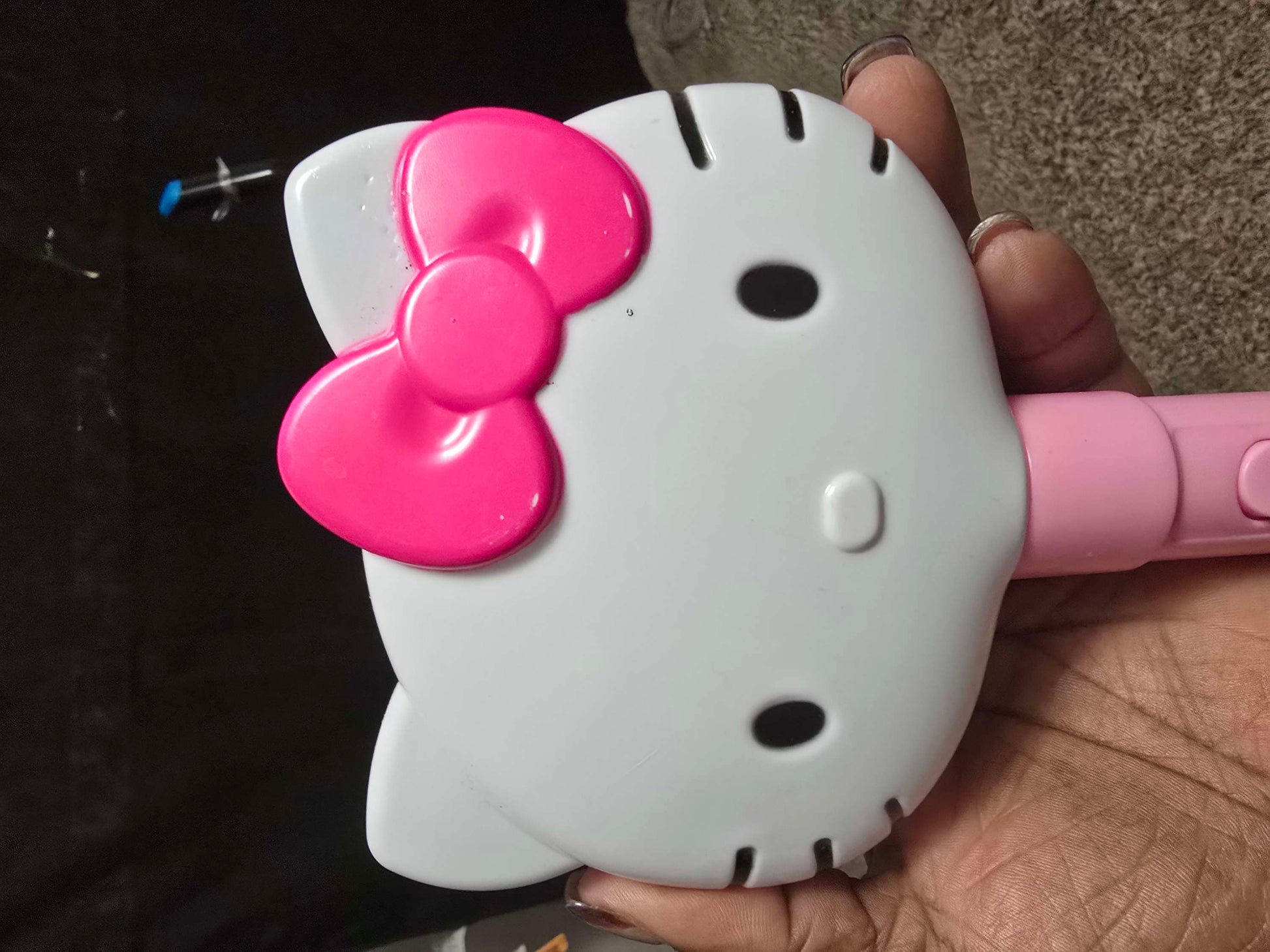 Hello Kitty lighted mirror image 3
