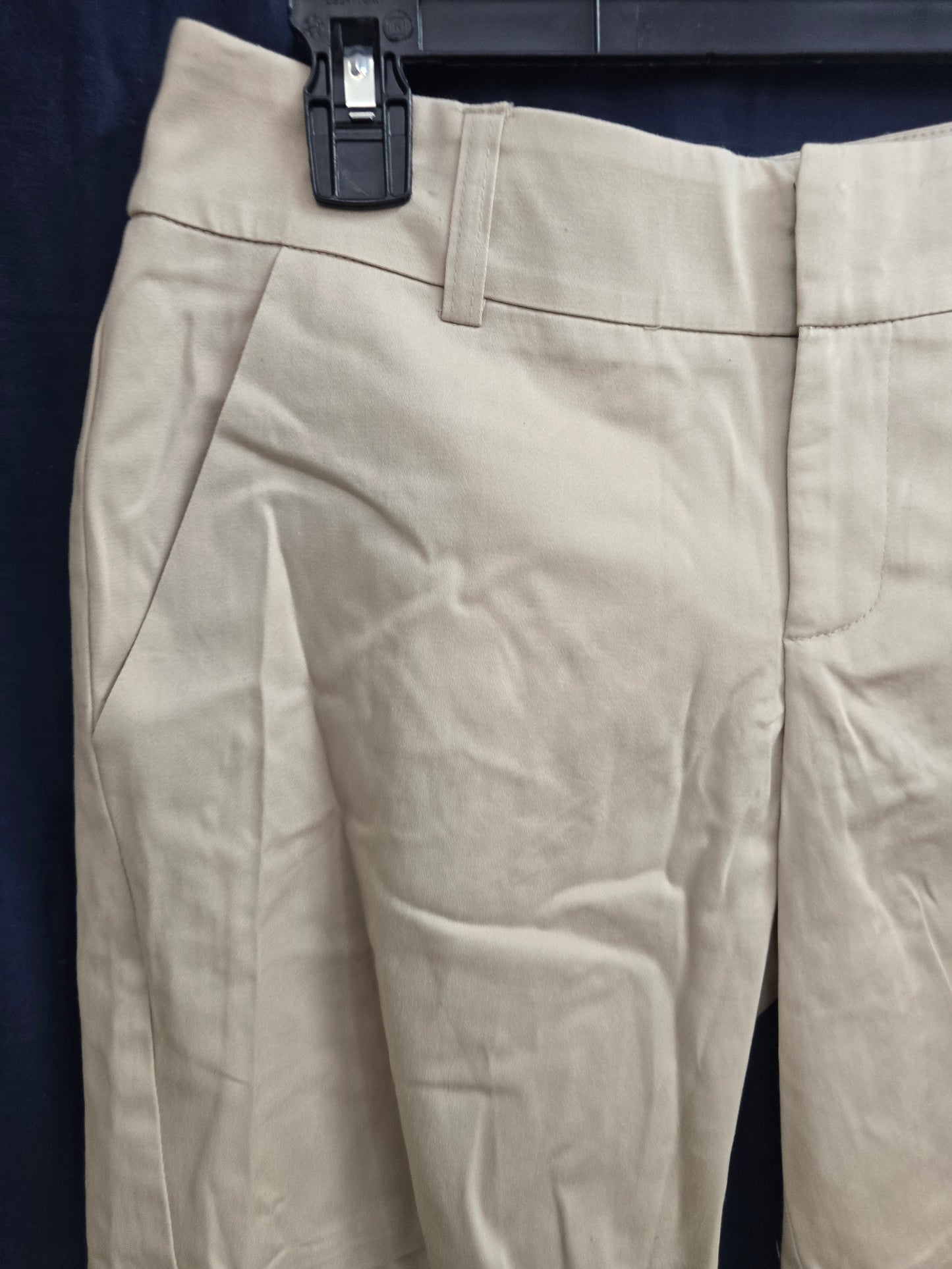 Khaki shorts size small image 2