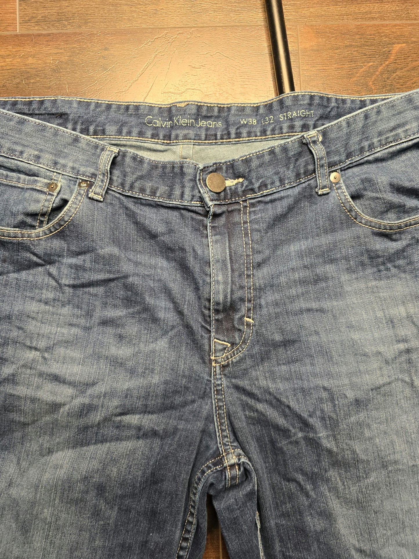 Calvin Klein men denim 38x32 image 2