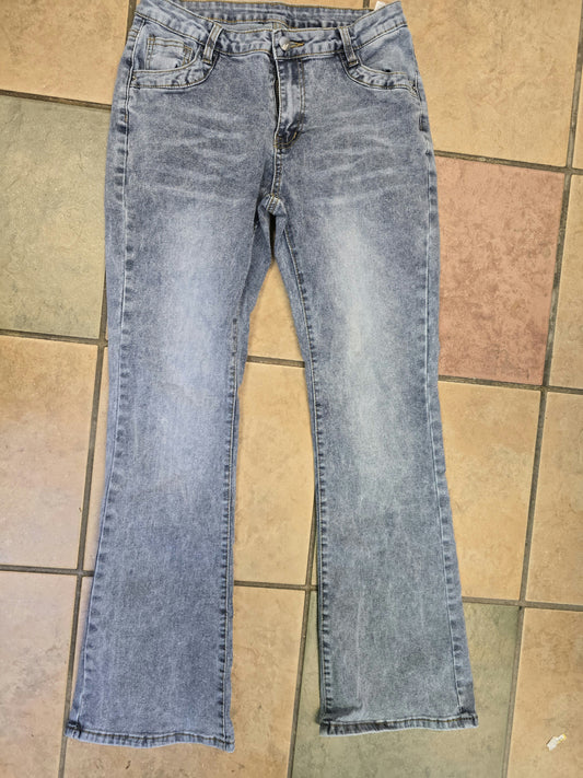 Shein girl jeans size L image 1