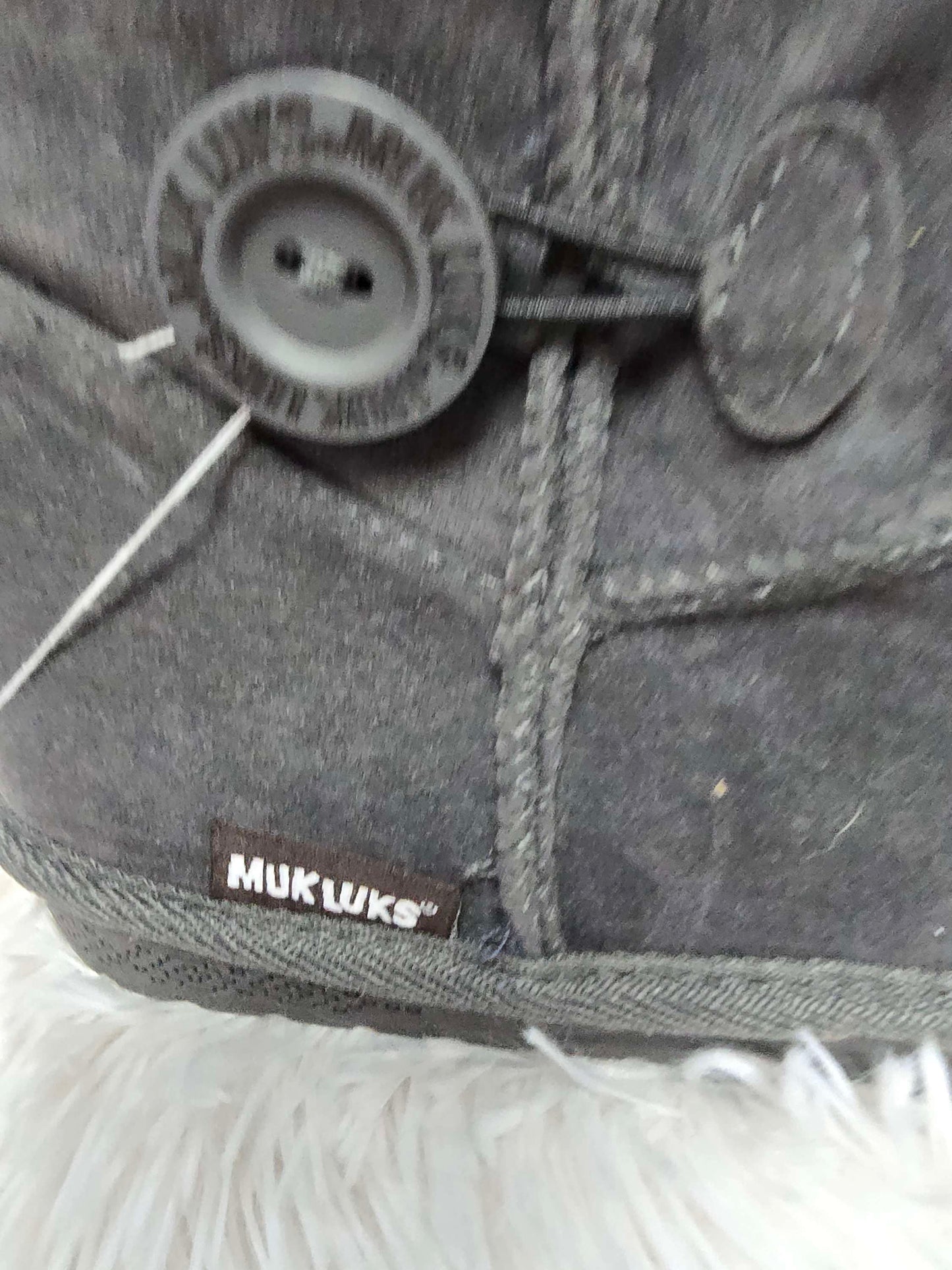 Mukluks size 7 image 3