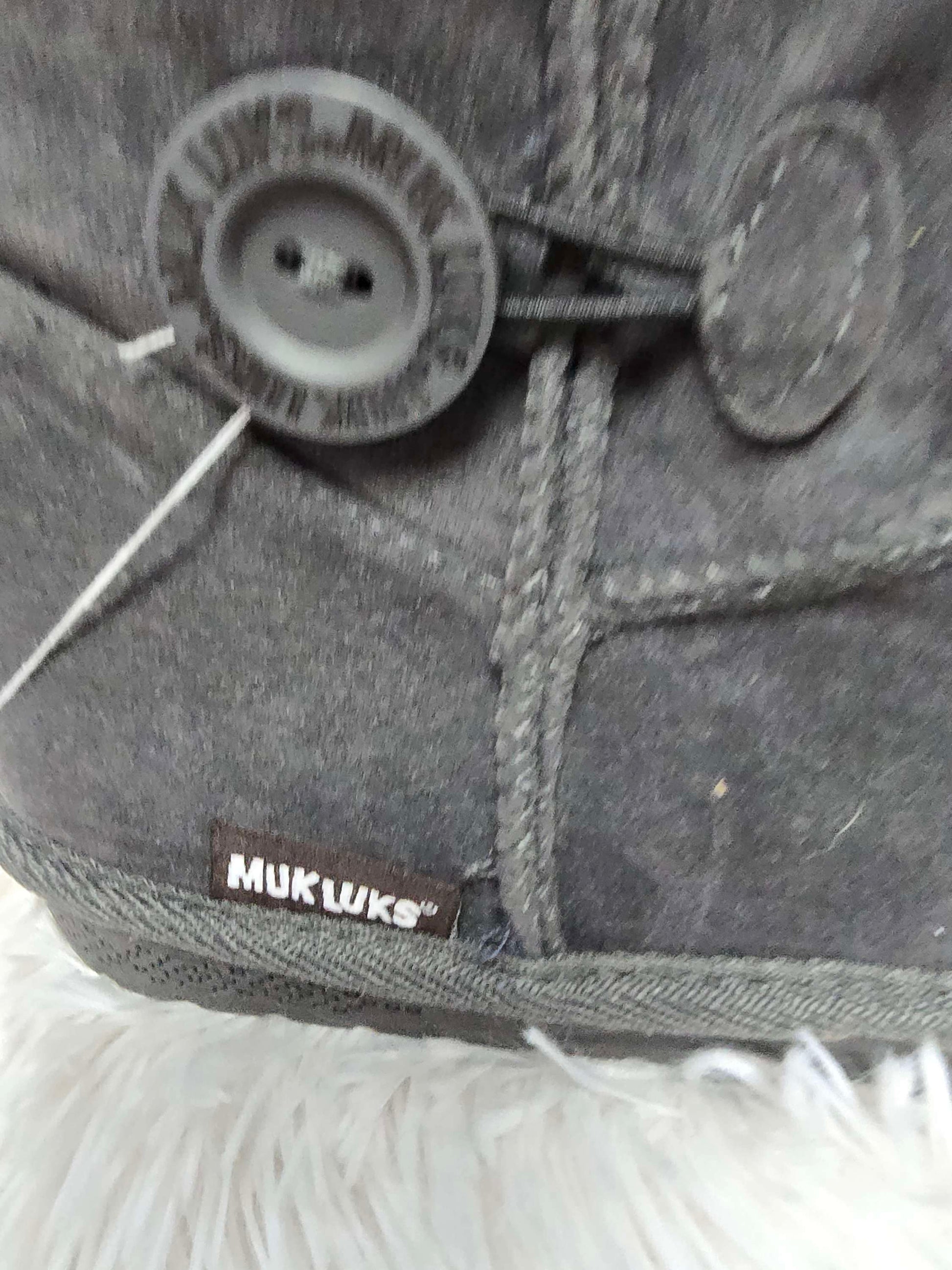Mukluks size 7 image 3