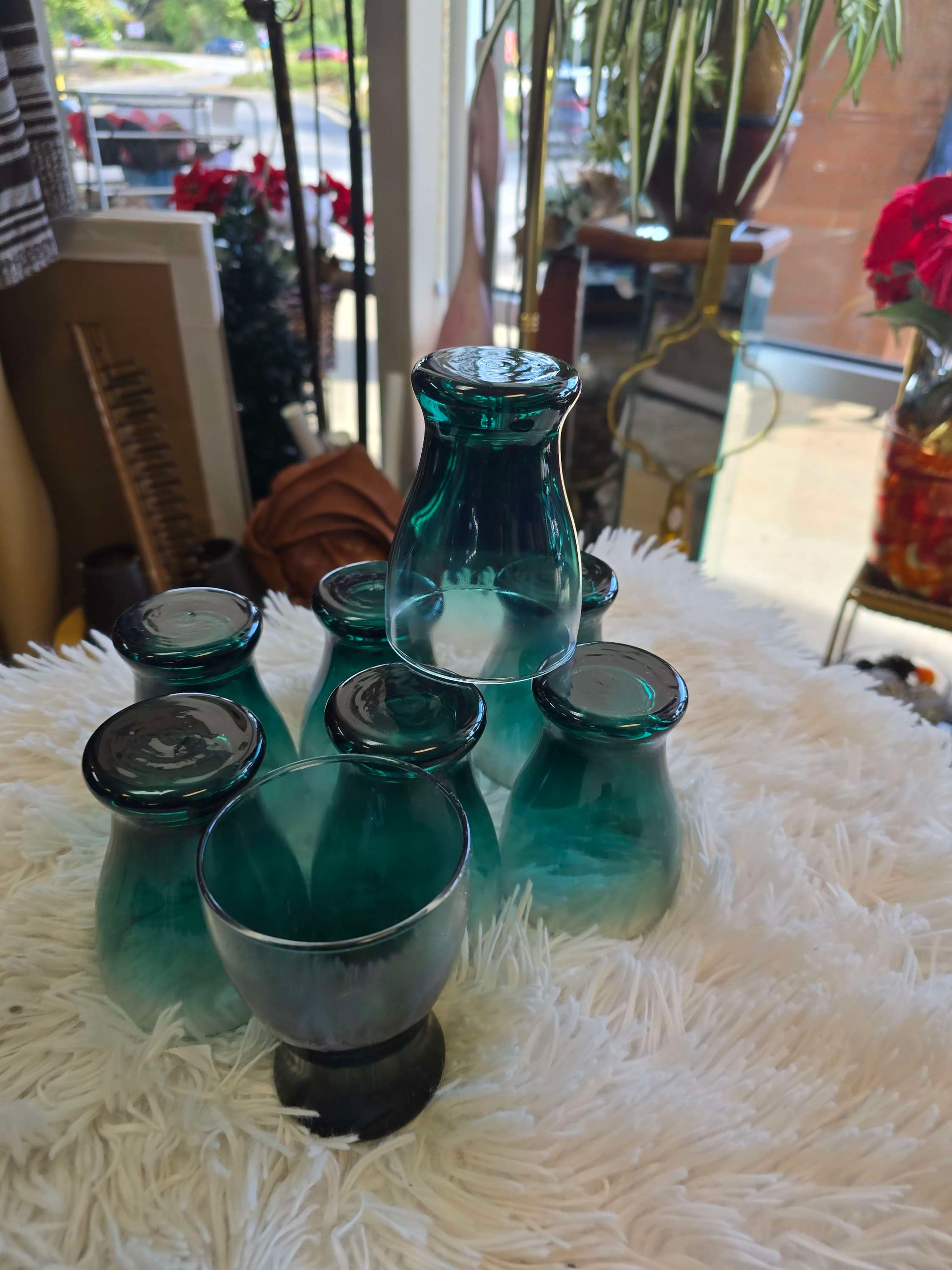8 piece Green Ombre Frosted juice glassware image 4