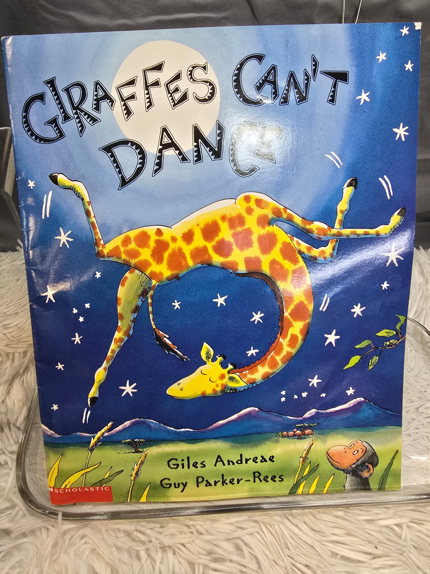 Giraffes can't dance image 0