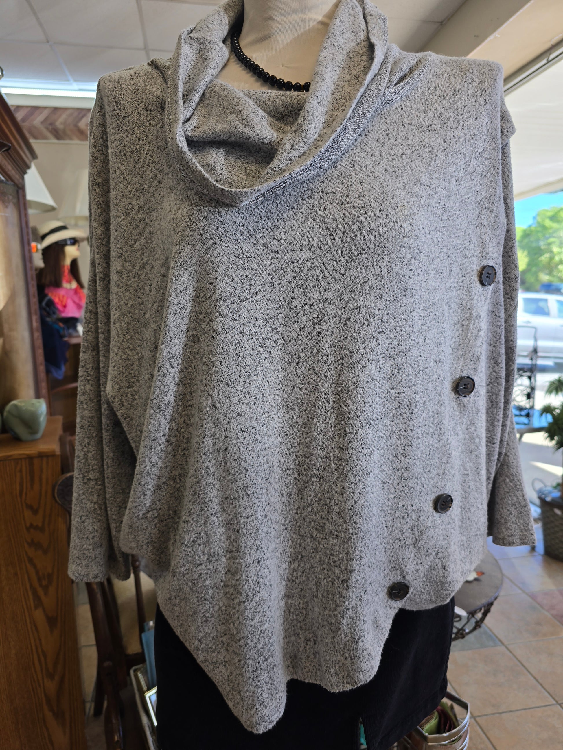 Long sleeve sweater blouse 1X image 1