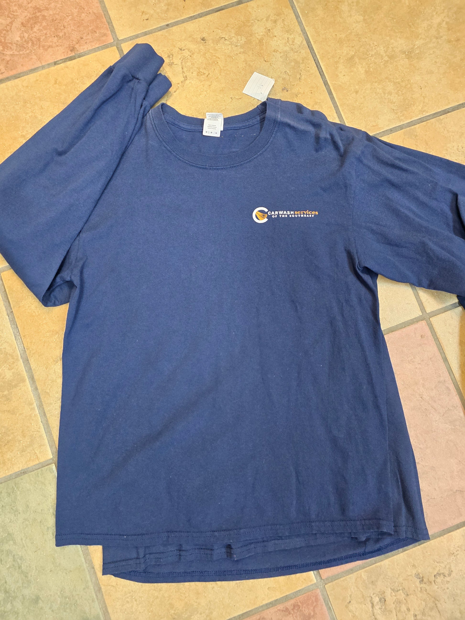 Set of 4 work shirt image 1
