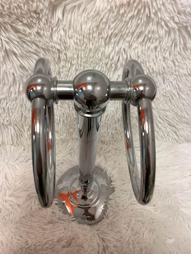 Silver two ring towel holder image 1