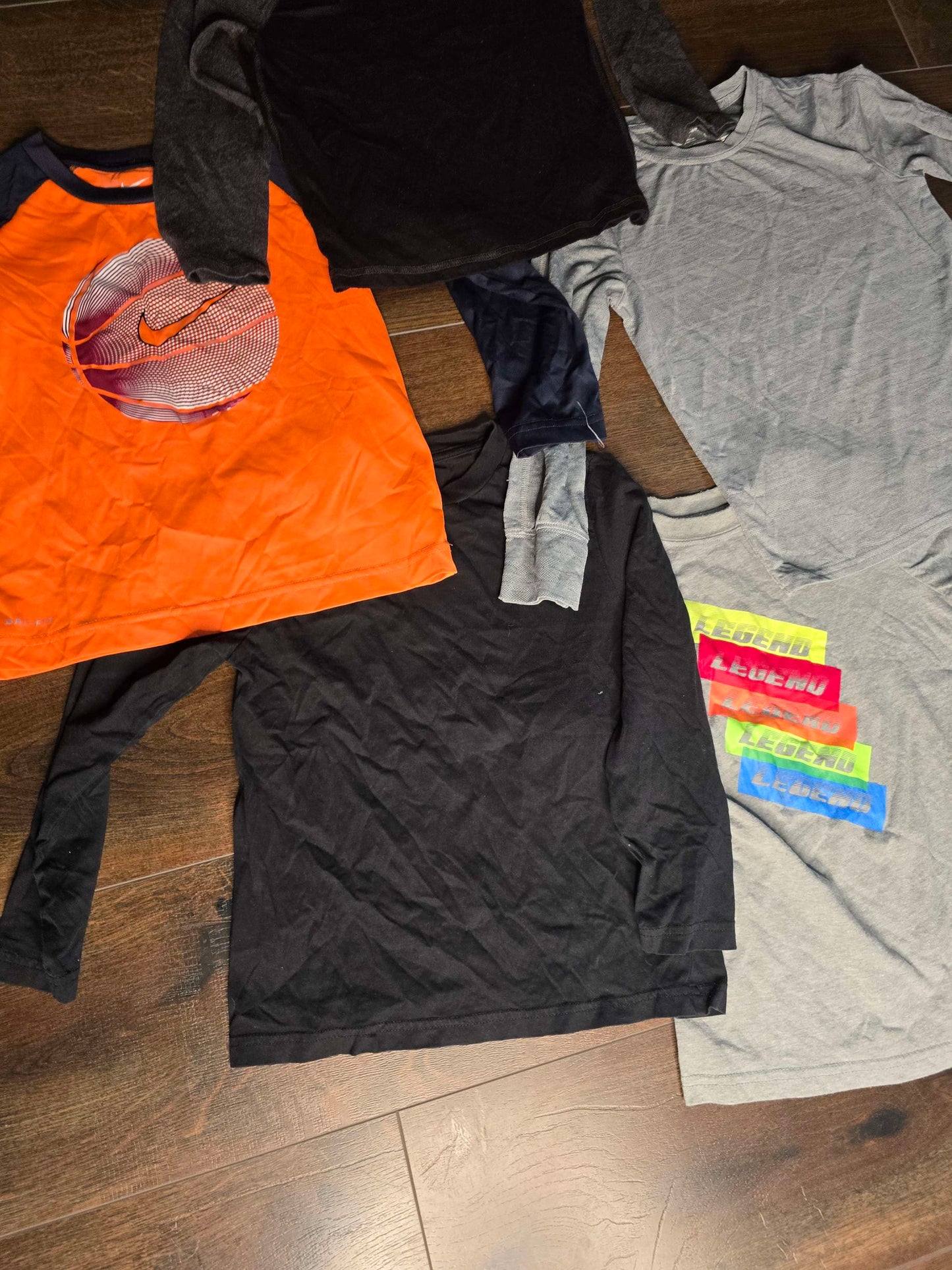 Set of 5 long sleeve boy shirt size 6 image 7