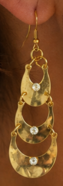 Gold earring image 0