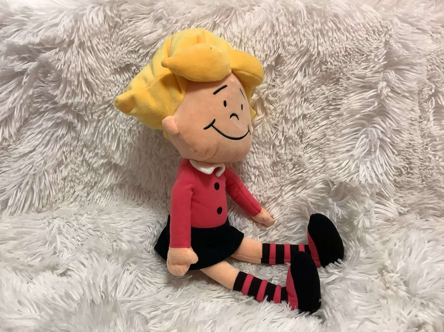 Plush Girl Doll from Clifford BigRed Dog image 4