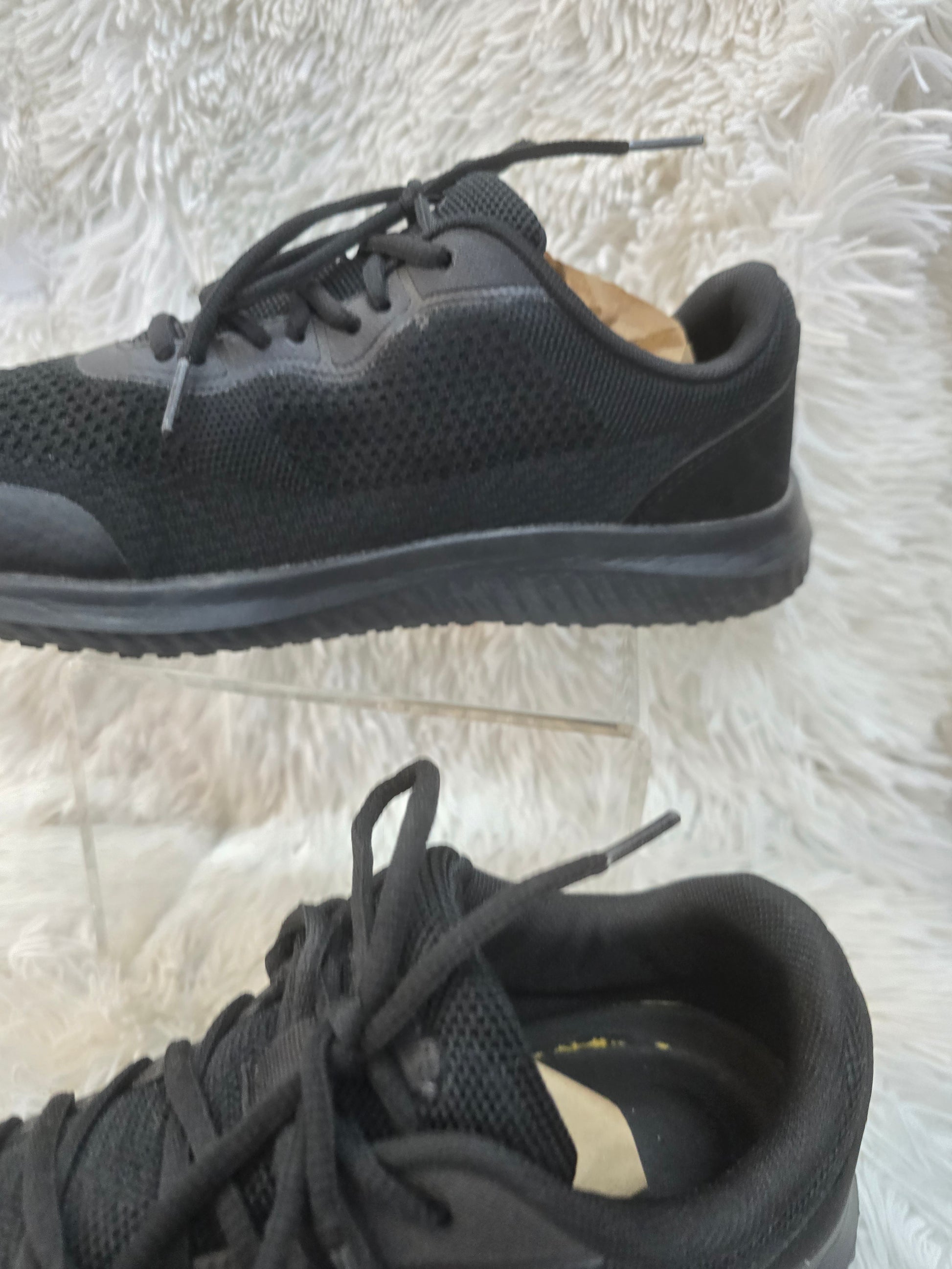 Tredsafe black nonslip shoe MEN SIZE 9 image 3