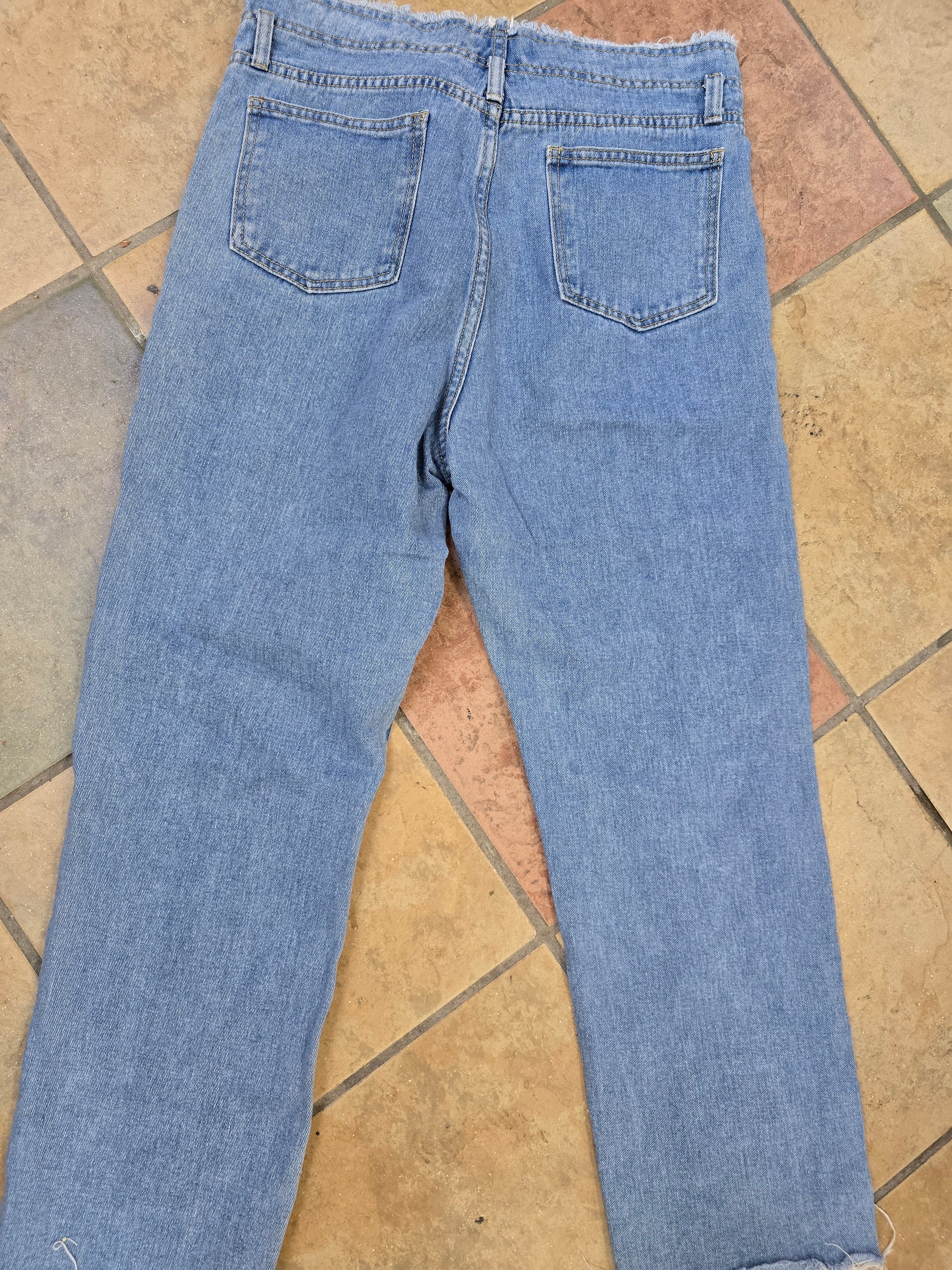 Woman boyfriend jeans/denim size 8 image 5