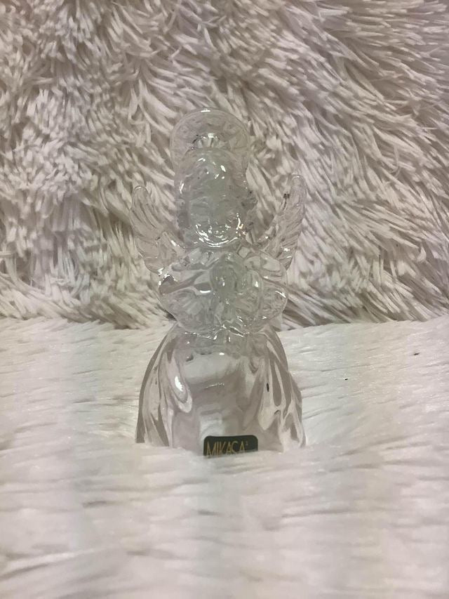 Small glass angel image 4