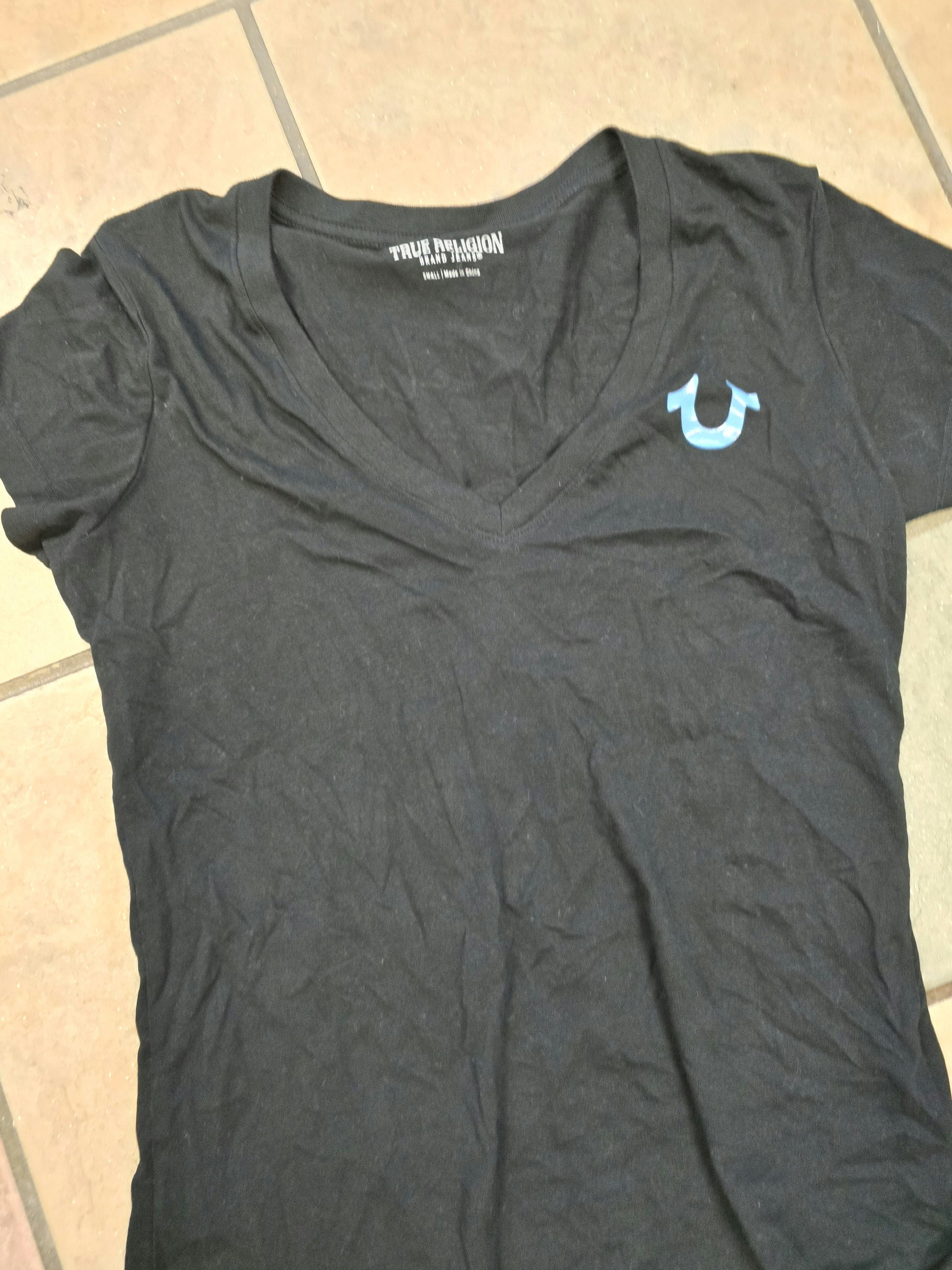 True Religion vneck shirt Small image 0