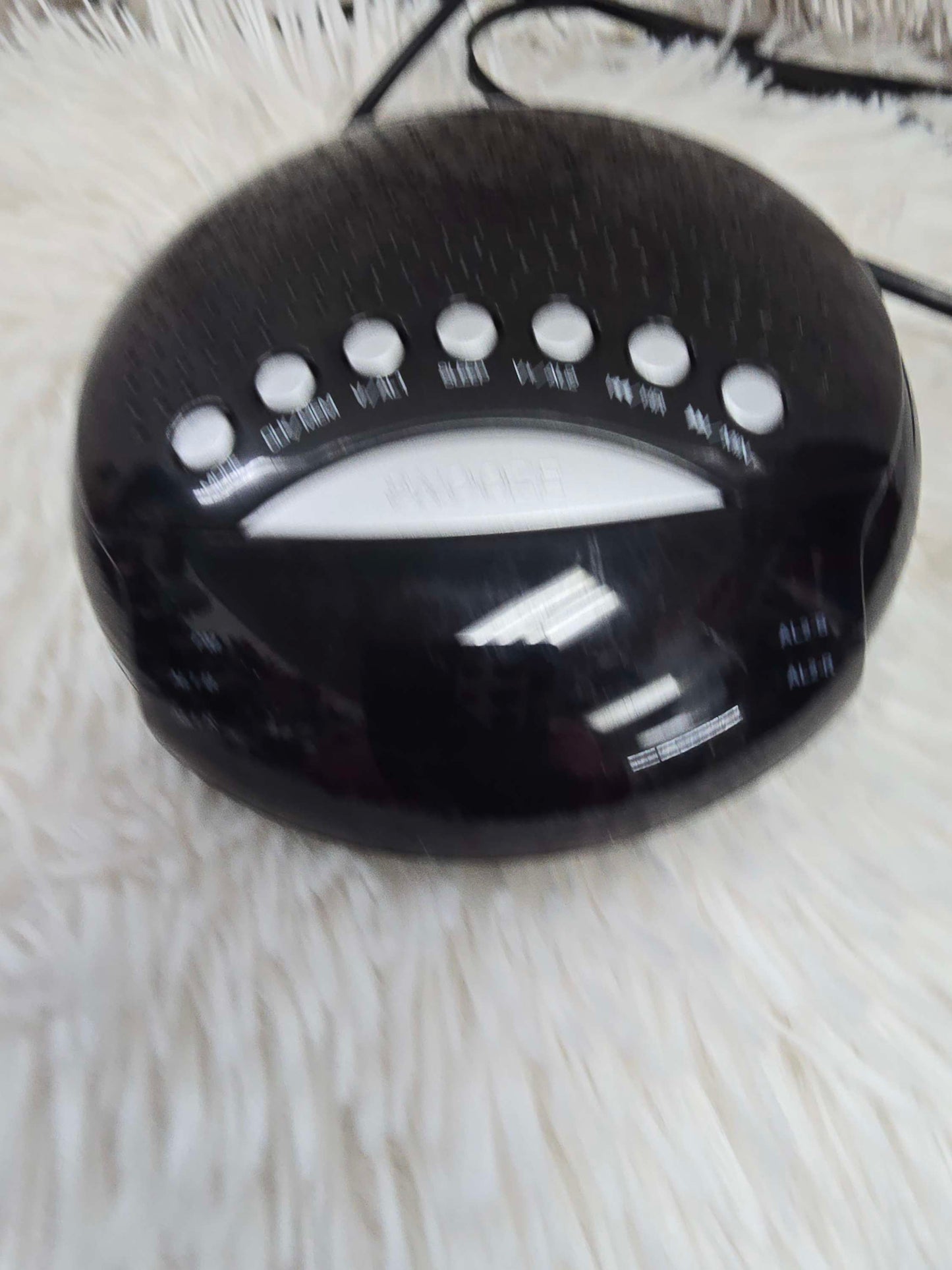 Supersonic Sc380 Dual Alarm Clock Am/fm Radio image 1
