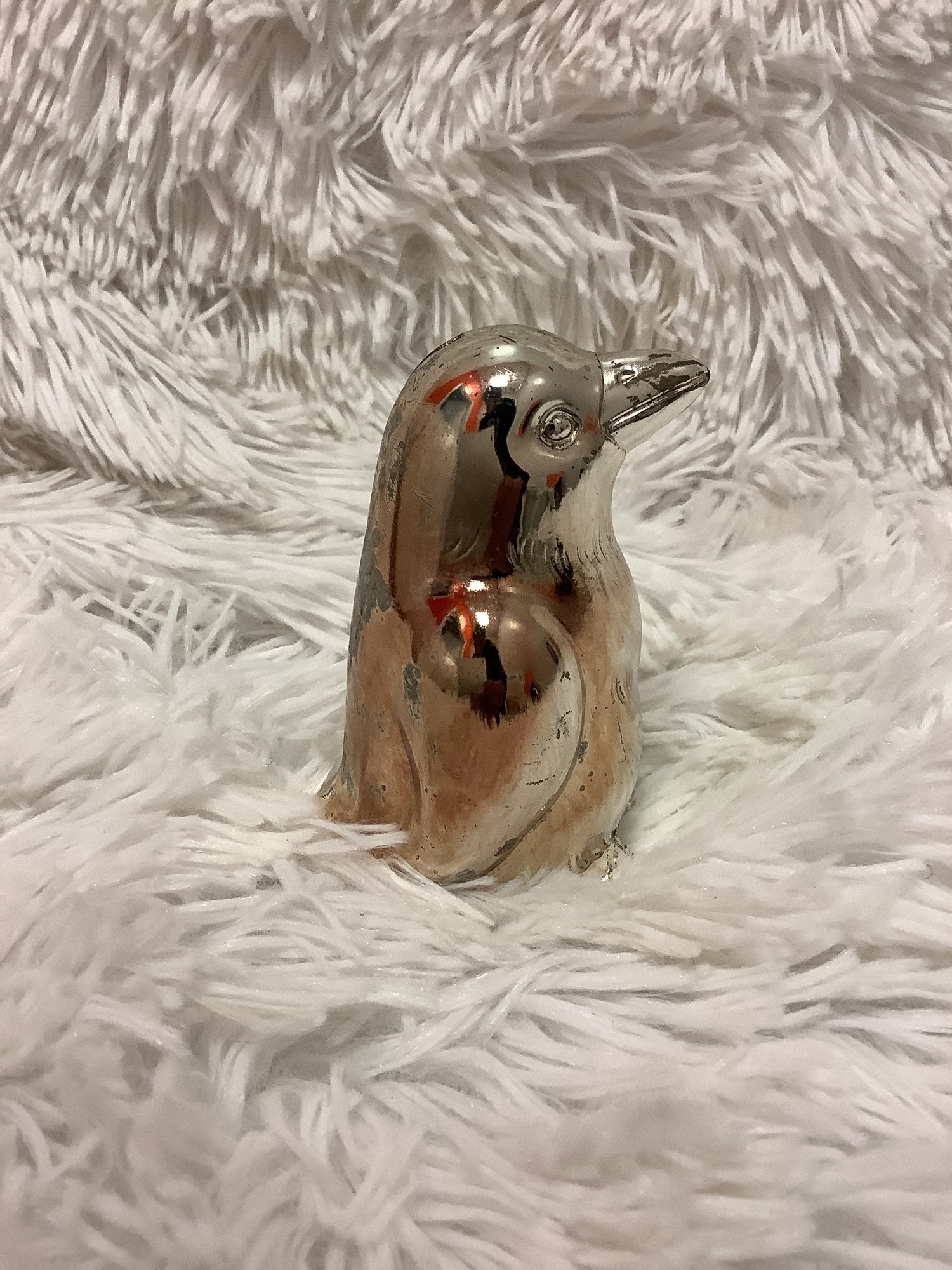 Small silver bird bank image 1